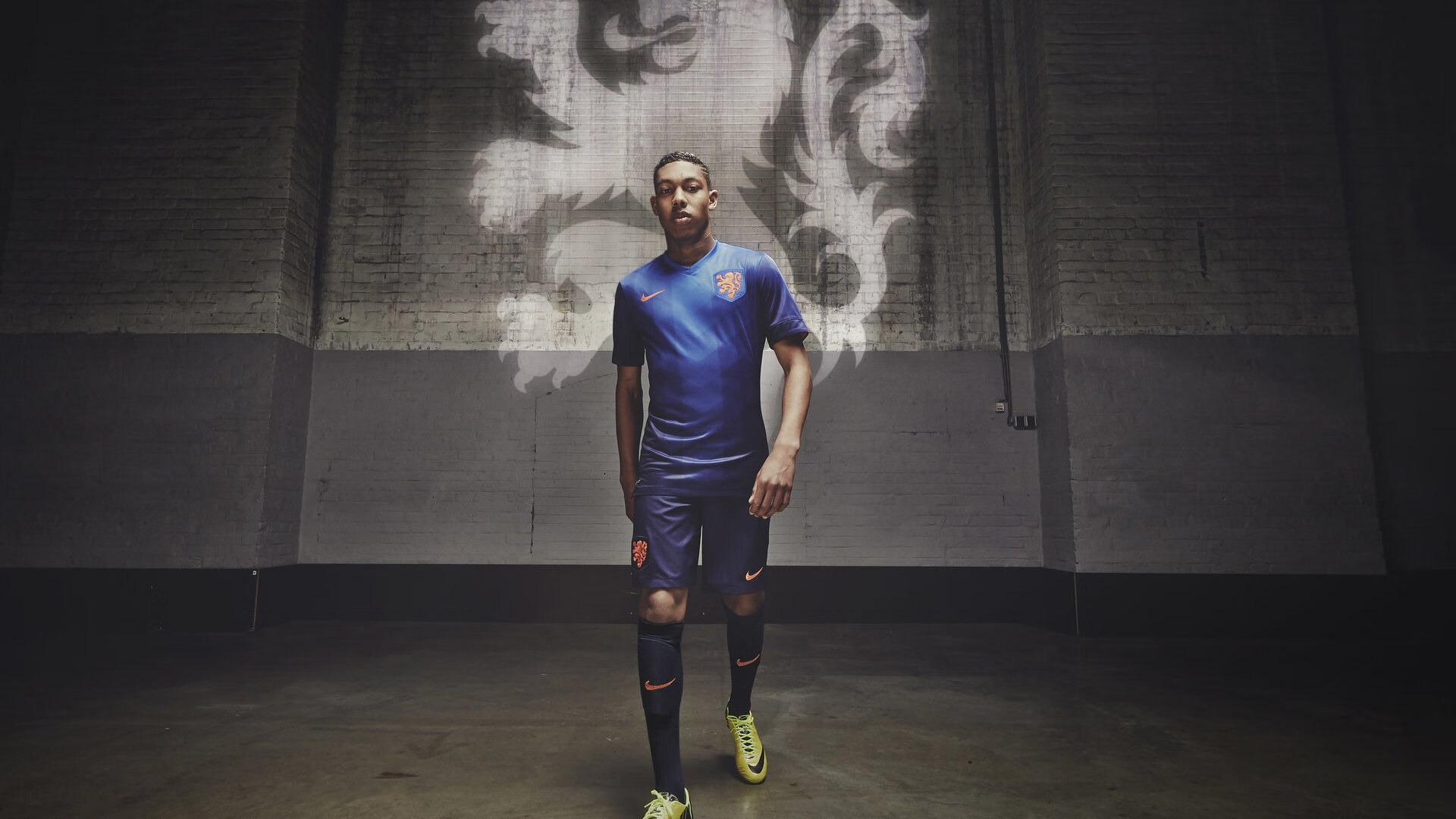 里昂爆冷负于亚眠，客场不敌对手，里昂去哪了